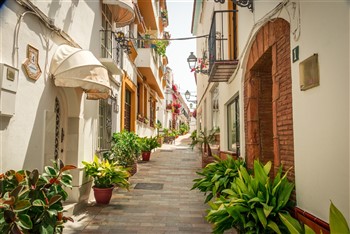 2024006 Spain's Costa del Sol & Madrid