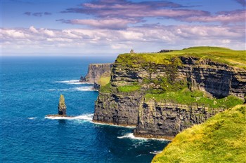 2027043 Treasures of Ireland