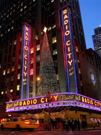 2025152 Radio City Christmas Spectacular